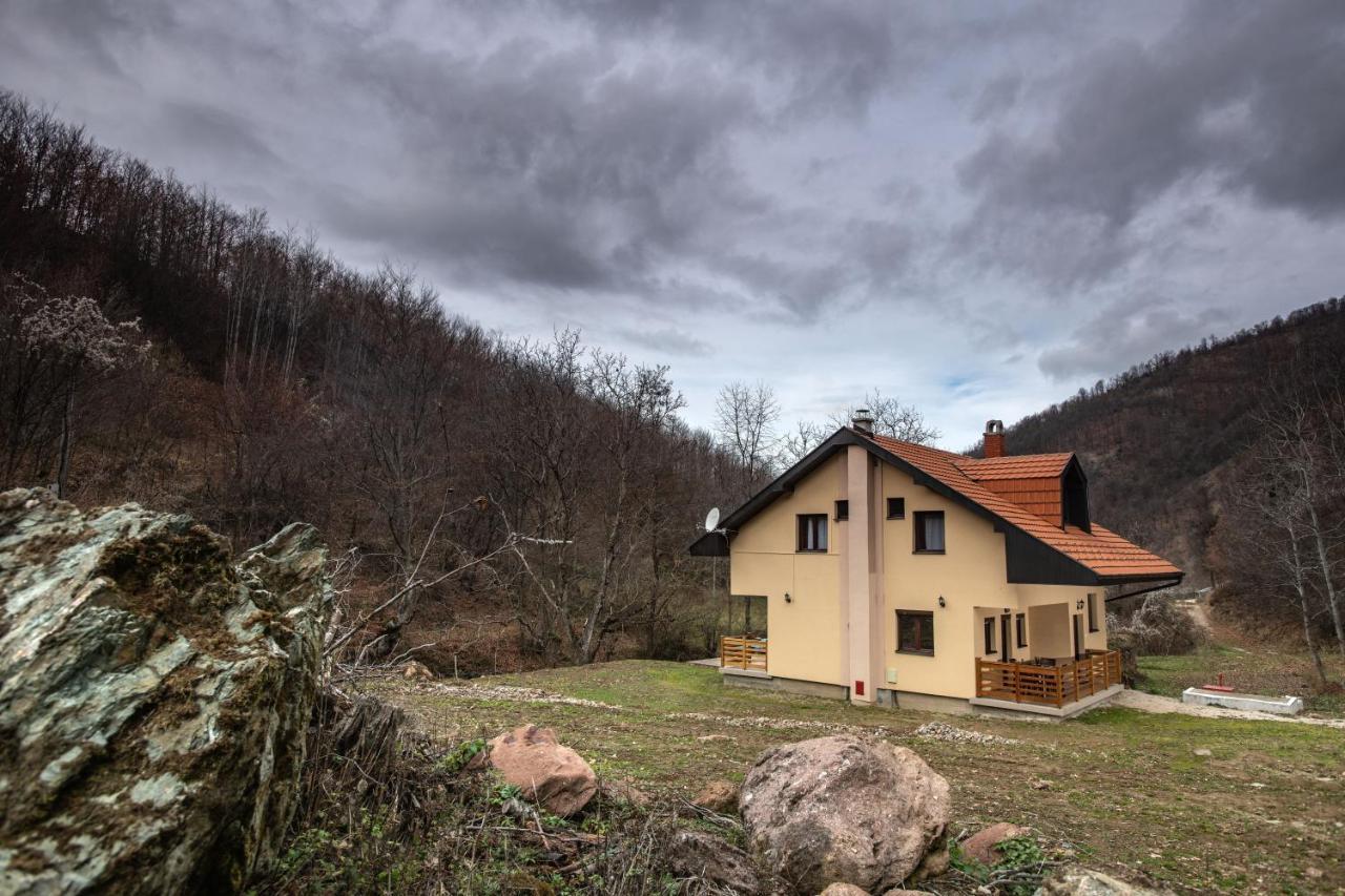 Vila Nada Crni Vrh Exteriör bild