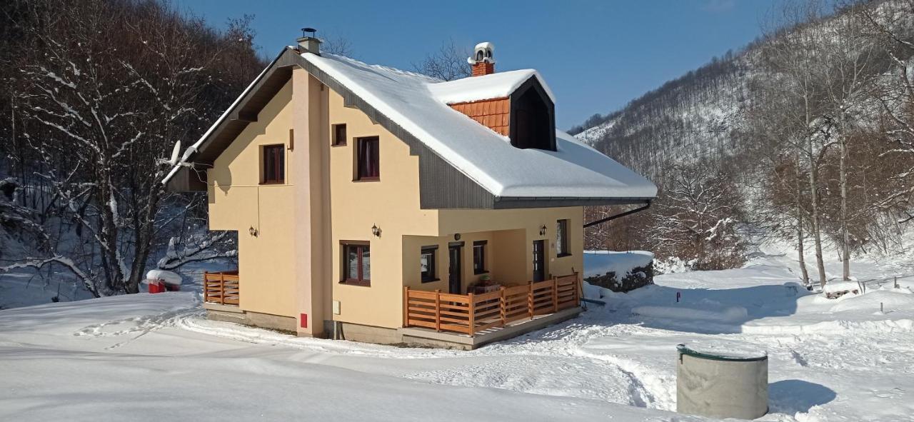 Vila Nada Crni Vrh Exteriör bild